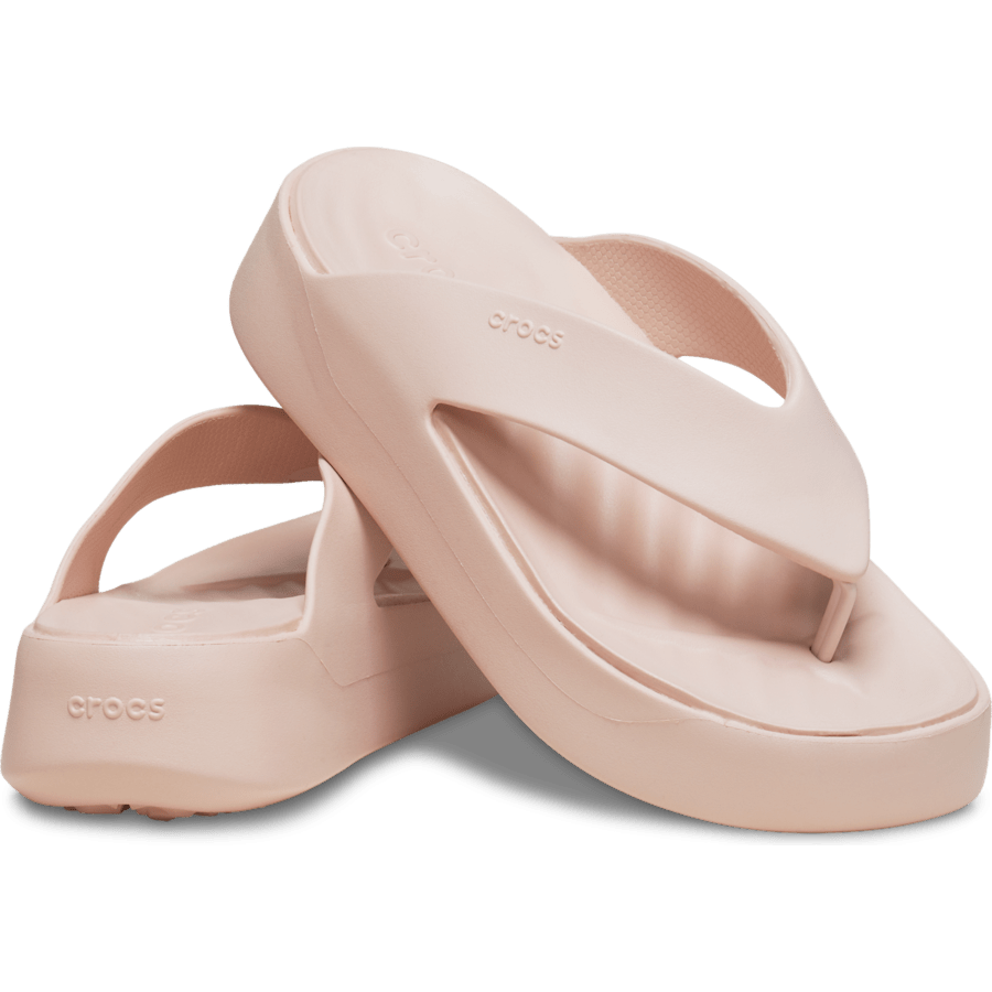 Women Getaway Platform Flip | Crocs Near me
