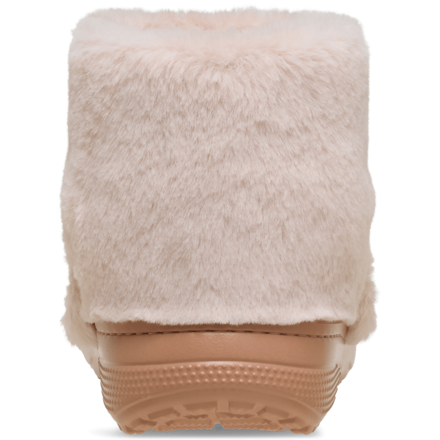 Women Classic Unfurgettable Boot | Crocs